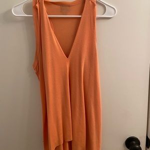Coral tank top size medium.
